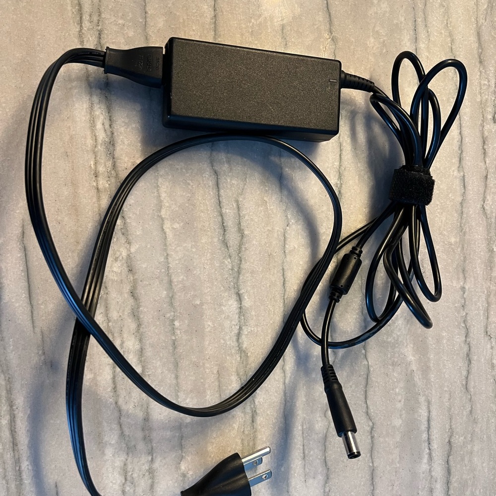 DELL charger
